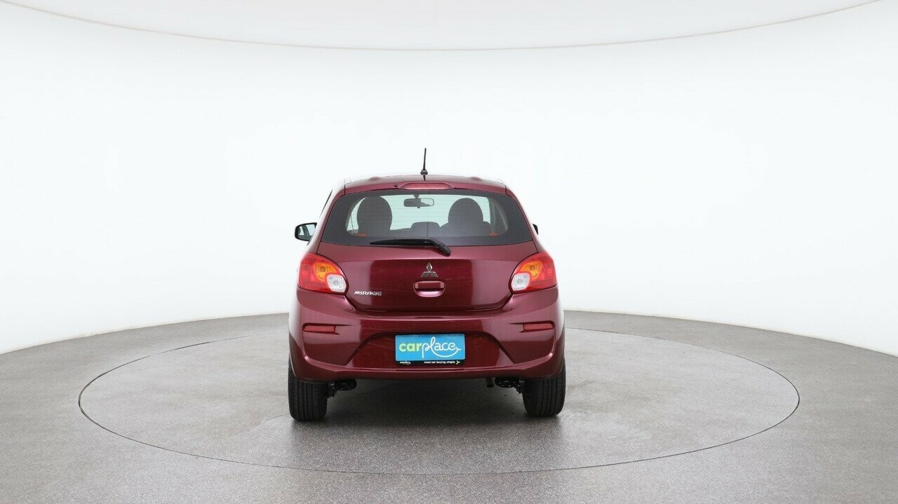 Mitsubishi Mirage image 2