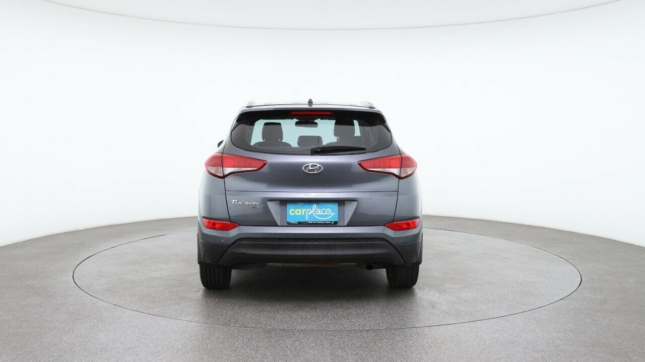 Hyundai Tucson image 2