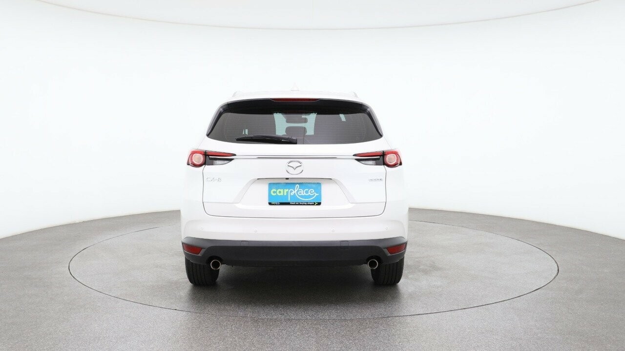 Mazda Cx-8 image 2