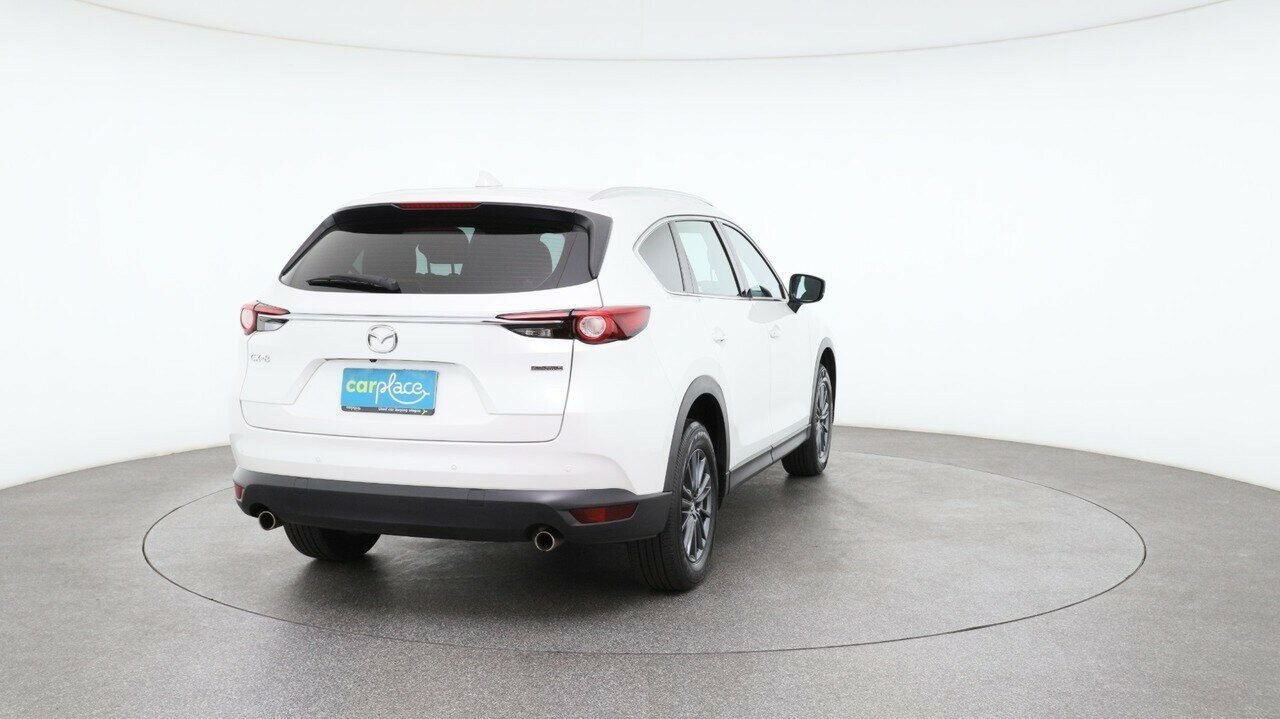 Mazda Cx-8 image 3