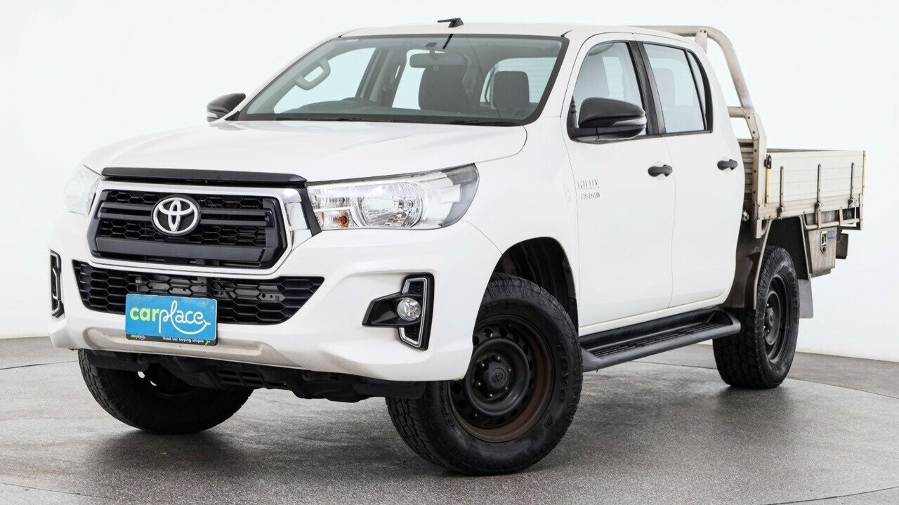 Toyota Hilux image 1