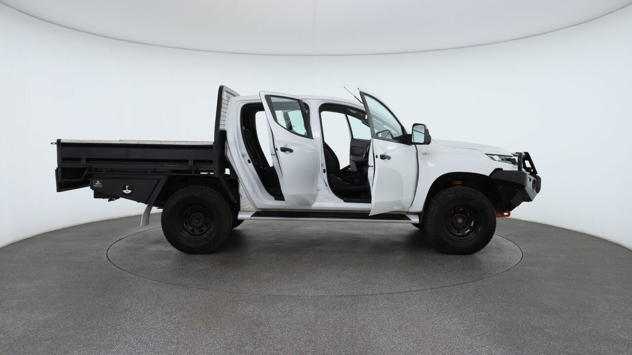 Mitsubishi Triton image 4