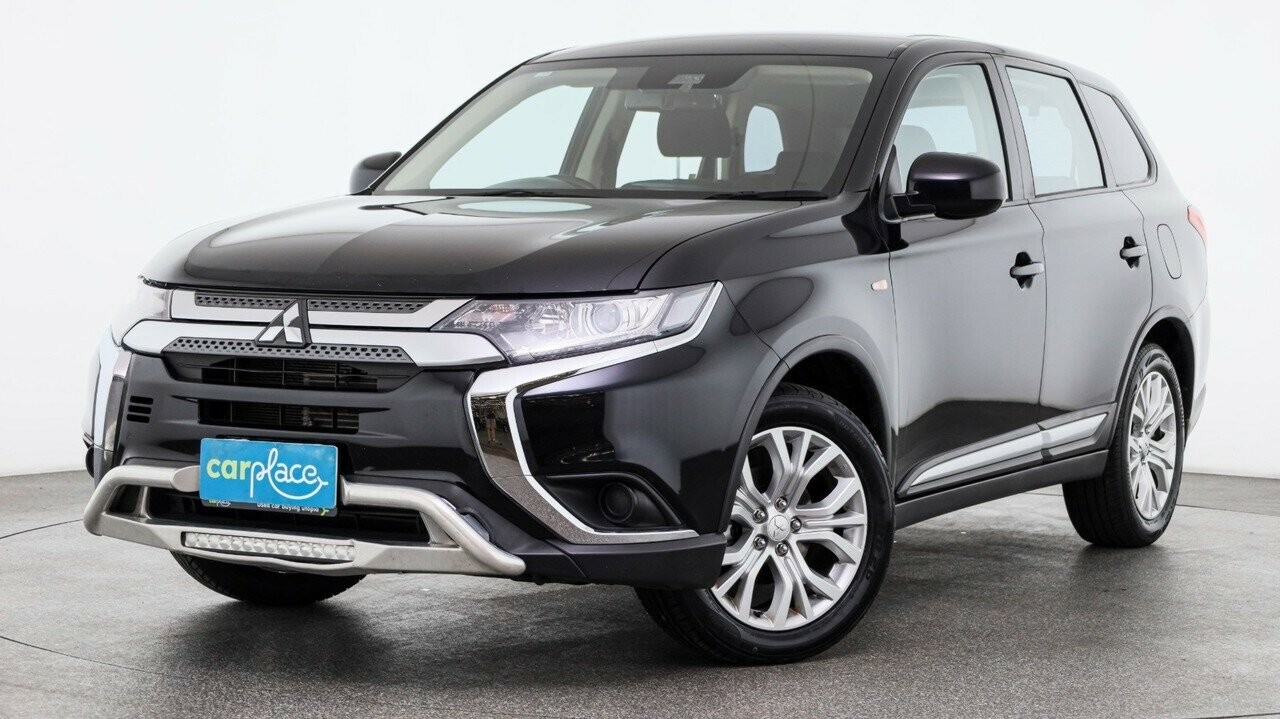 Mitsubishi Outlander image 1