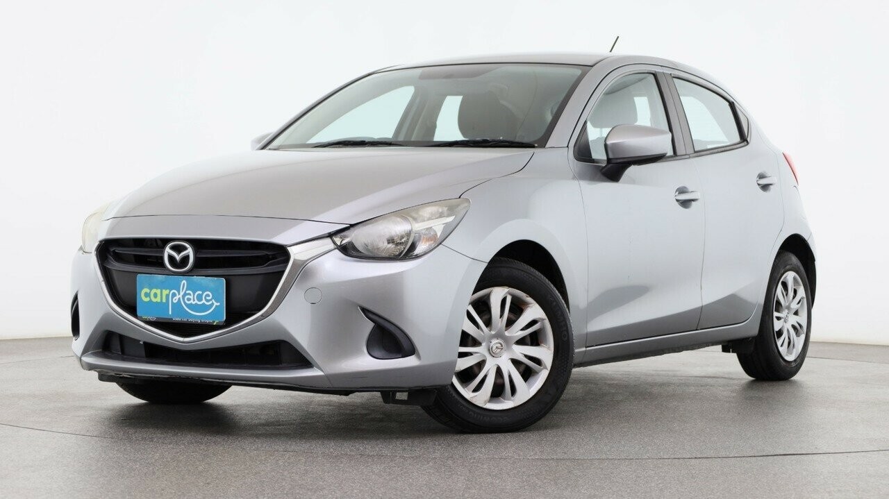 Mazda 2 image 1
