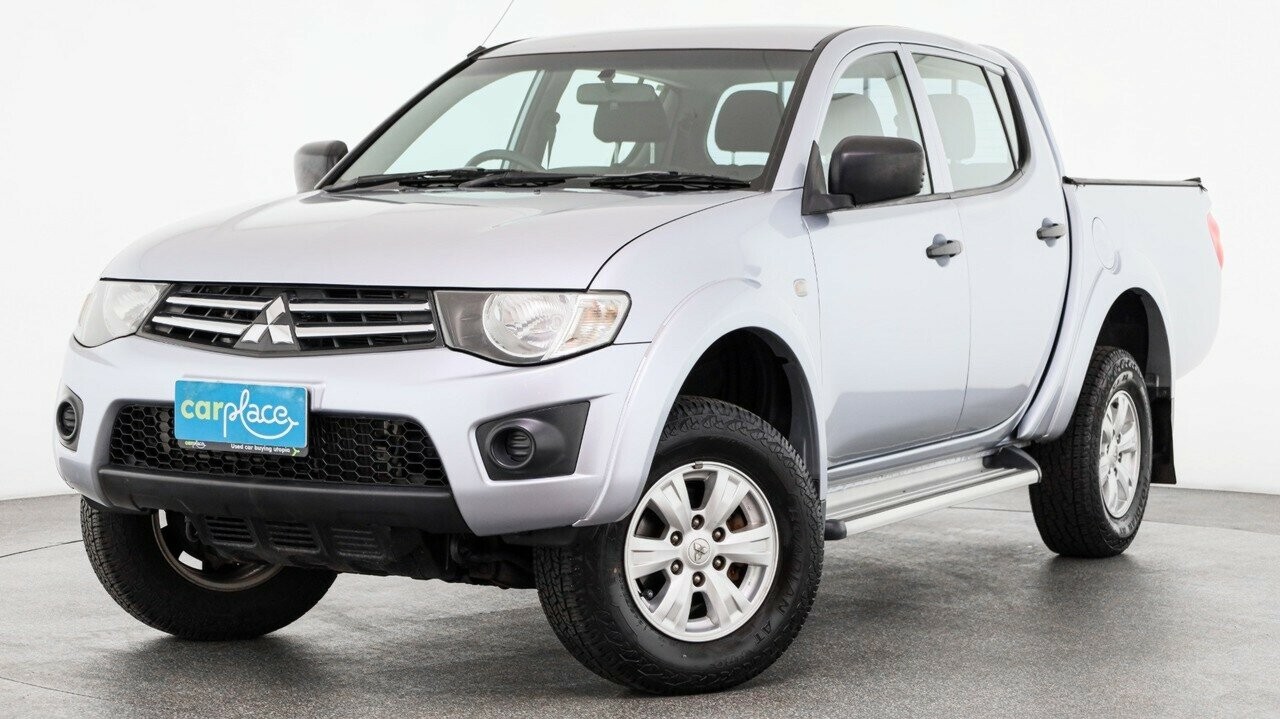 Mitsubishi Triton image 1