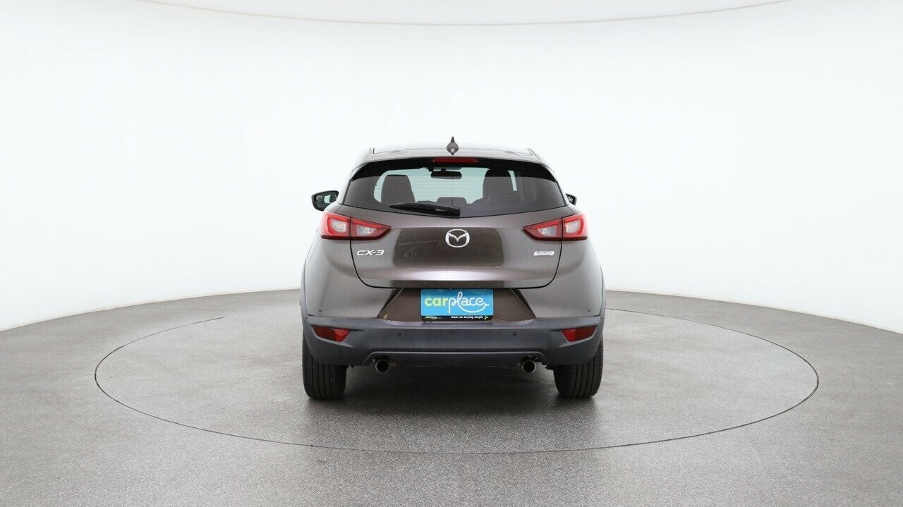 Mazda Cx-3 image 2