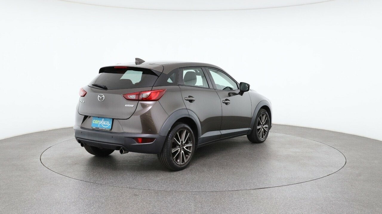 Mazda Cx-3 image 4