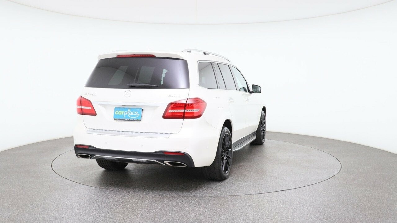 Mercedes Benz Gls-class image 3