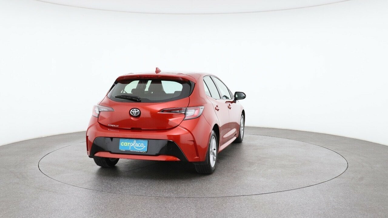 Toyota Corolla image 3
