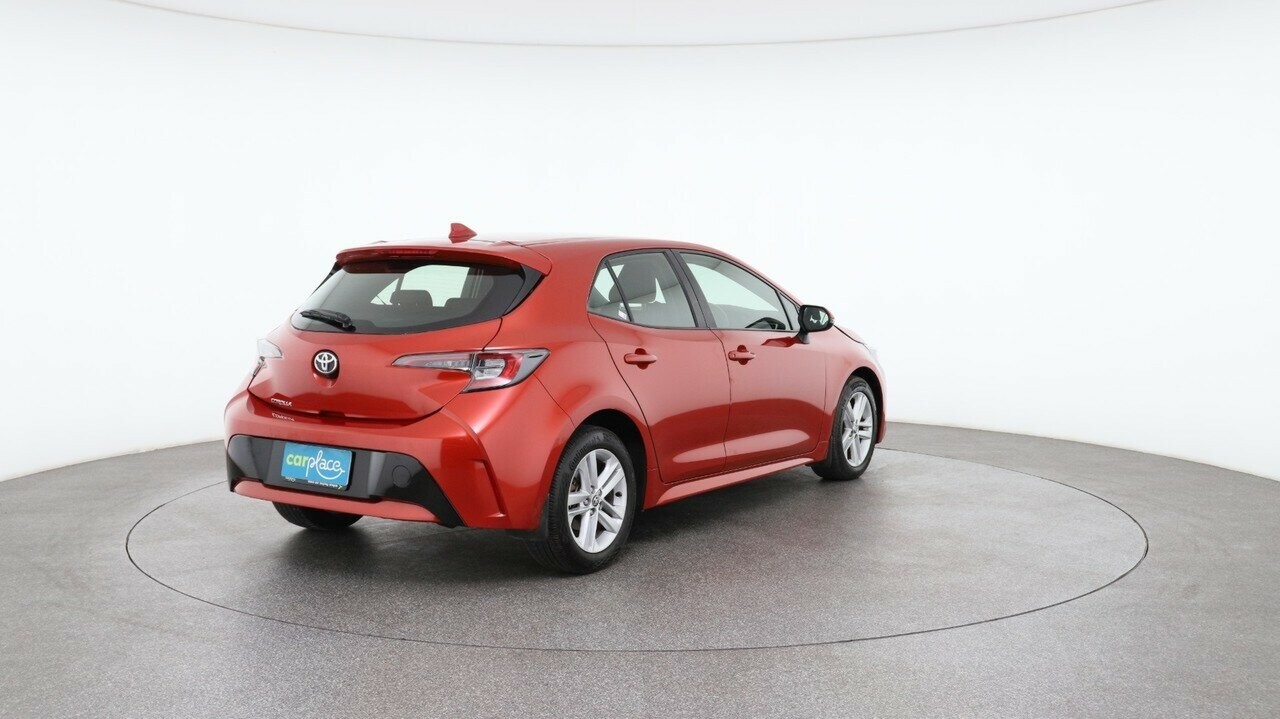 Toyota Corolla image 4