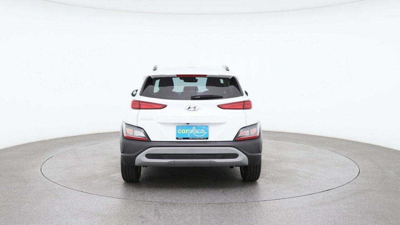 Hyundai Kona image 2