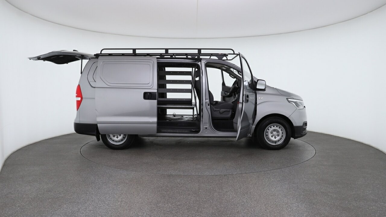 Hyundai Iload image 4