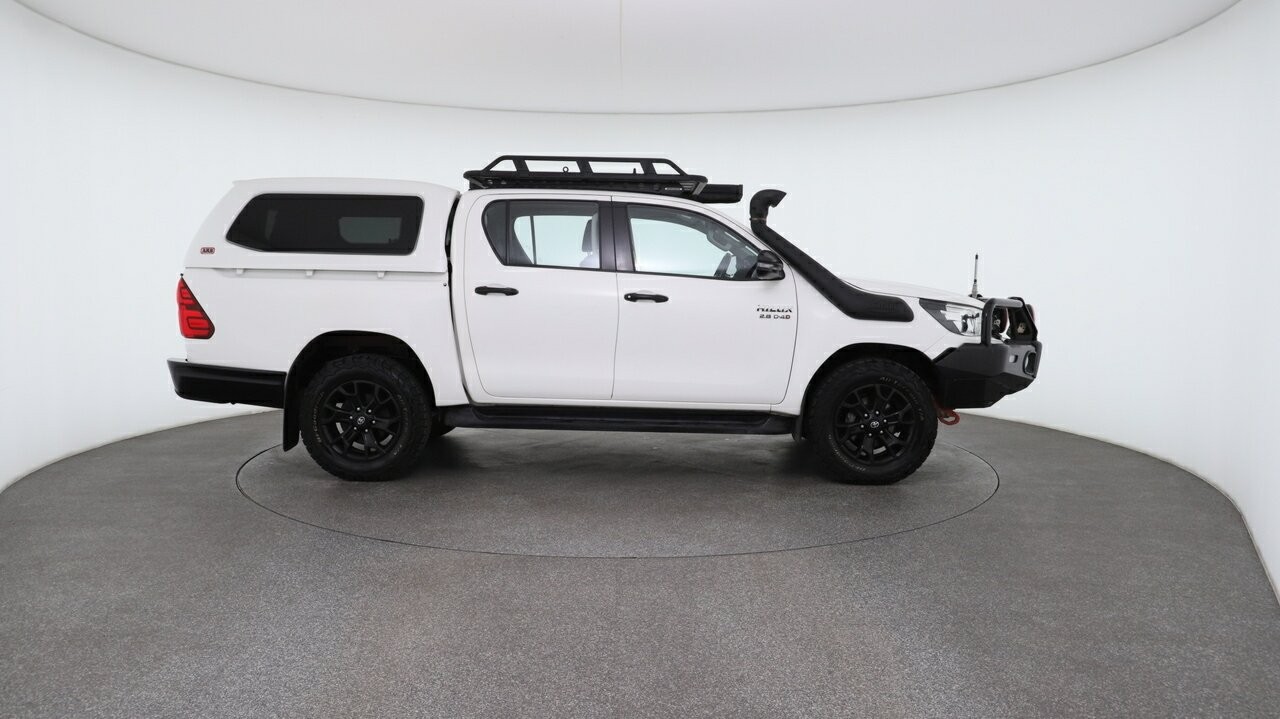 Toyota Hilux image 3