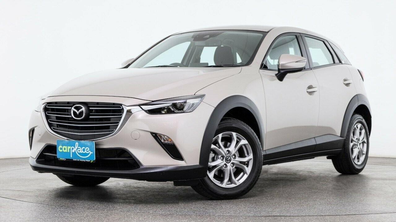 Mazda Cx-3 image 1