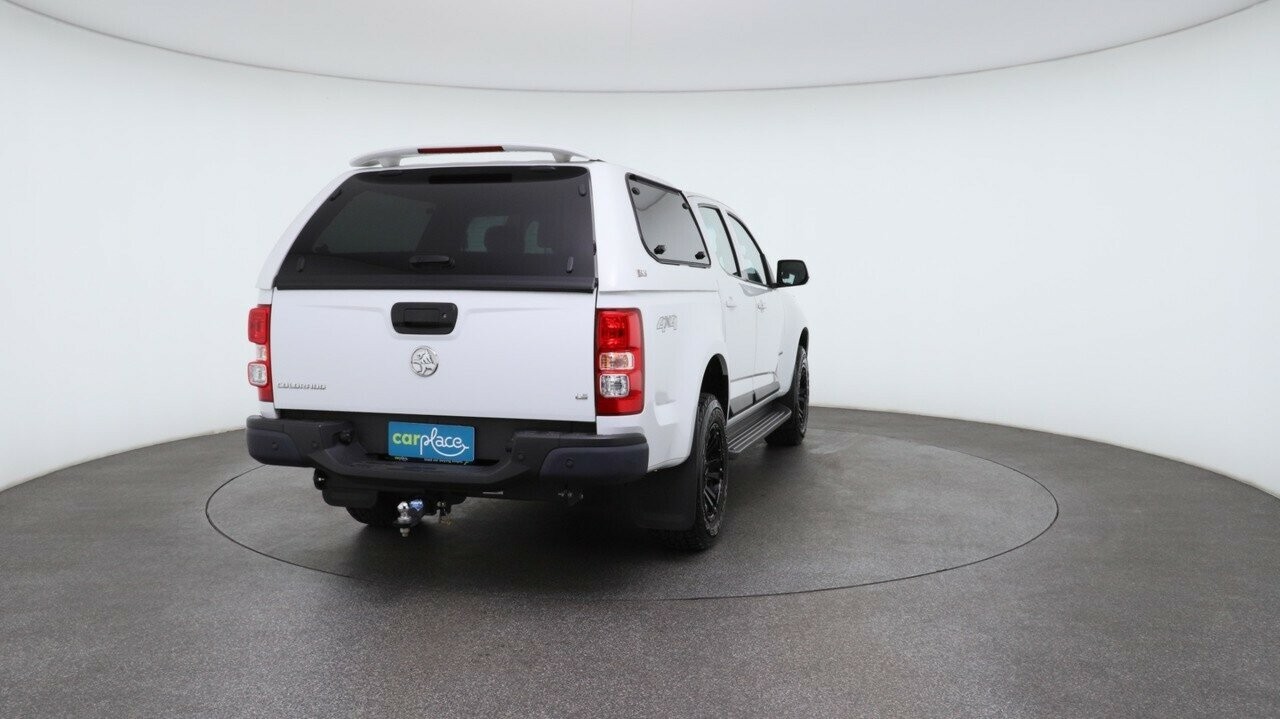Holden Colorado image 3