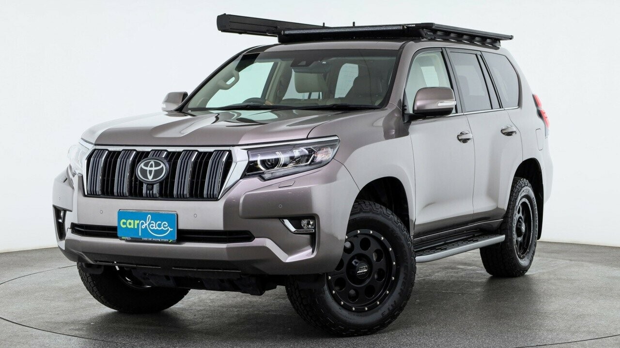 Toyota Landcruiser Prado image 1