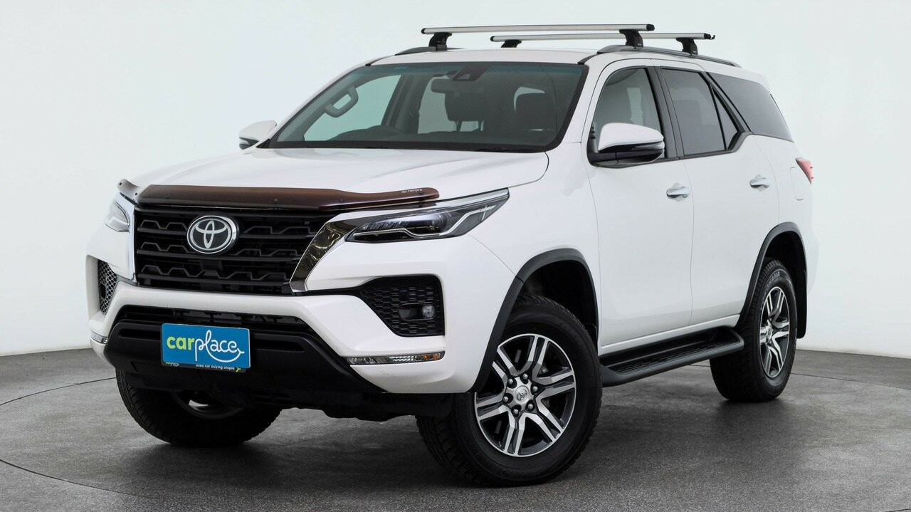Toyota Fortuner image 1