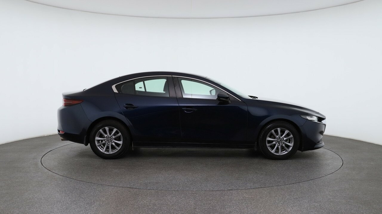Mazda 3 image 4