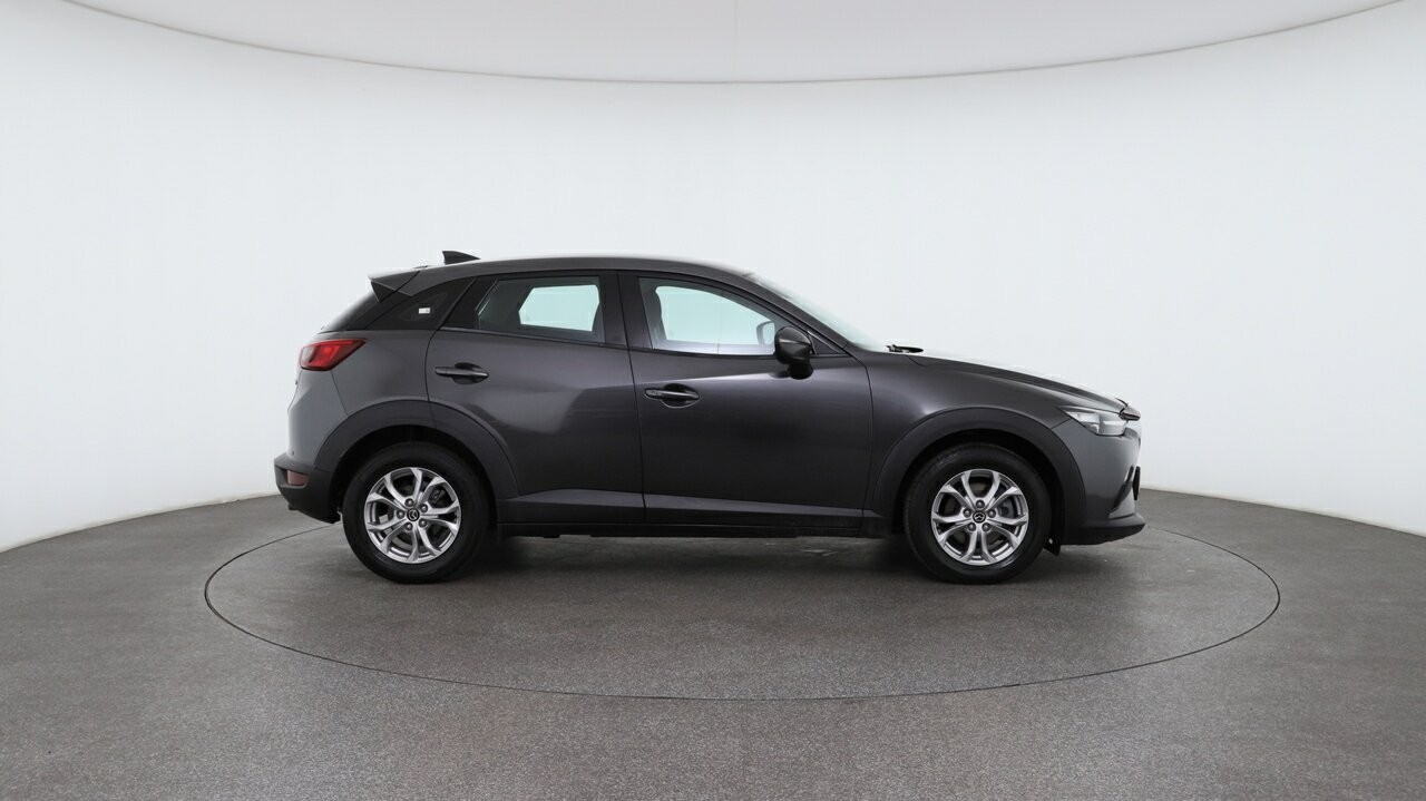 Mazda Cx-3 image 3