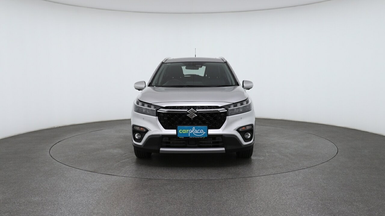 Suzuki S-cross image 2