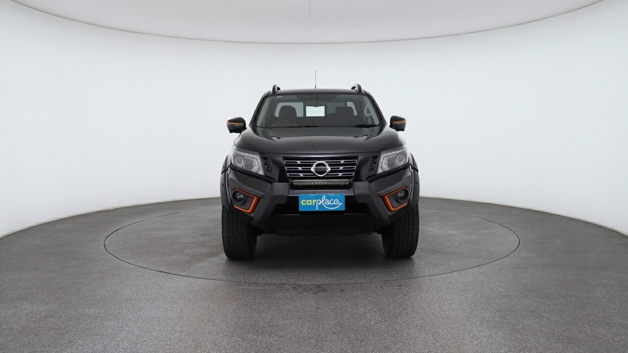 Nissan Navara image 2