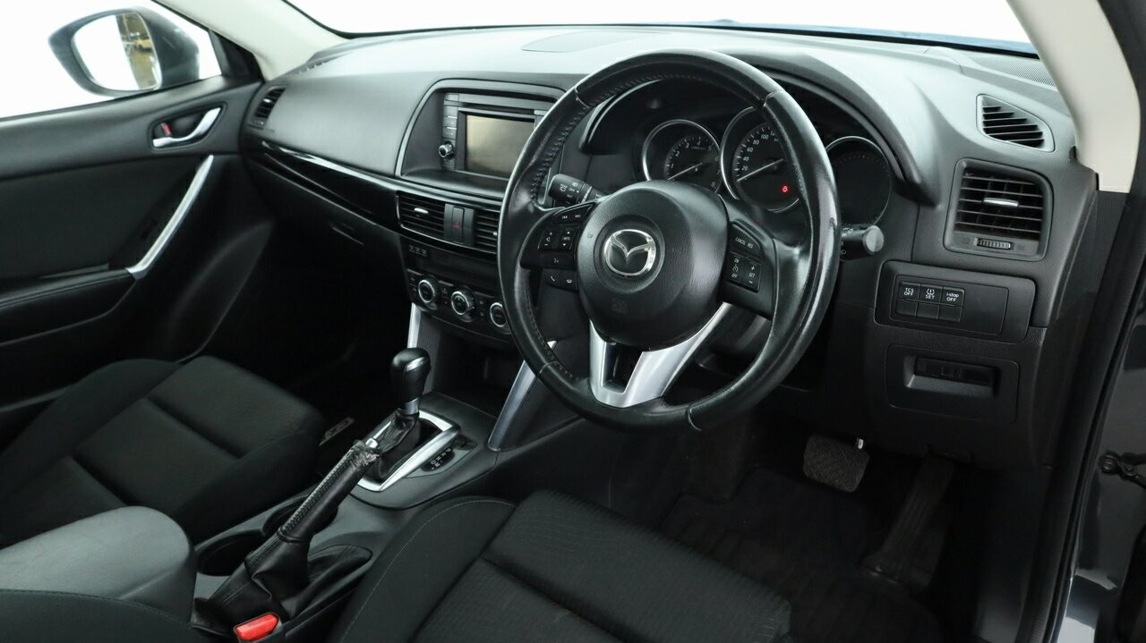 Mazda Cx-5 image 4