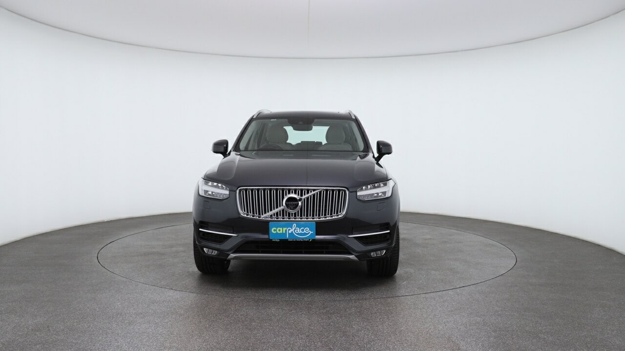 Volvo Xc90 image 2