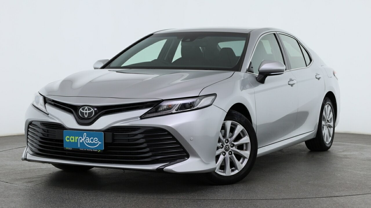 Toyota Camry image 1