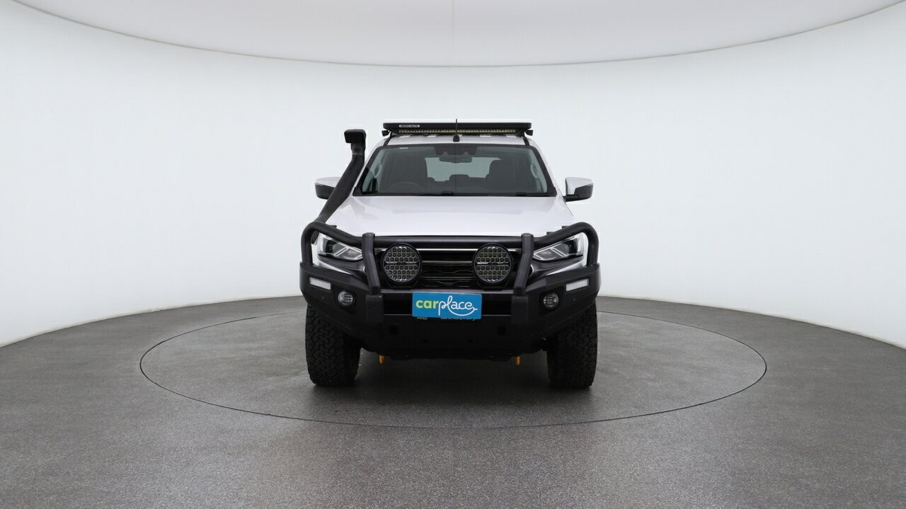 Isuzu Mu-x image 2