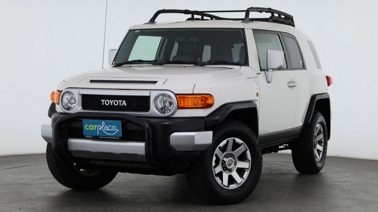 Toyota Fj Cruiser image 1