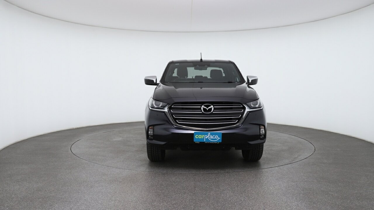 Mazda Bt-50 image 2