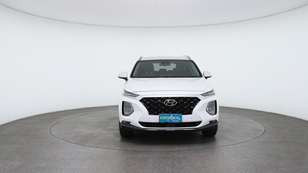 Hyundai Santa Fe image 2