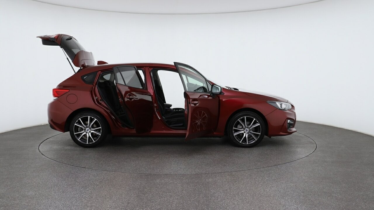 Subaru Impreza image 4