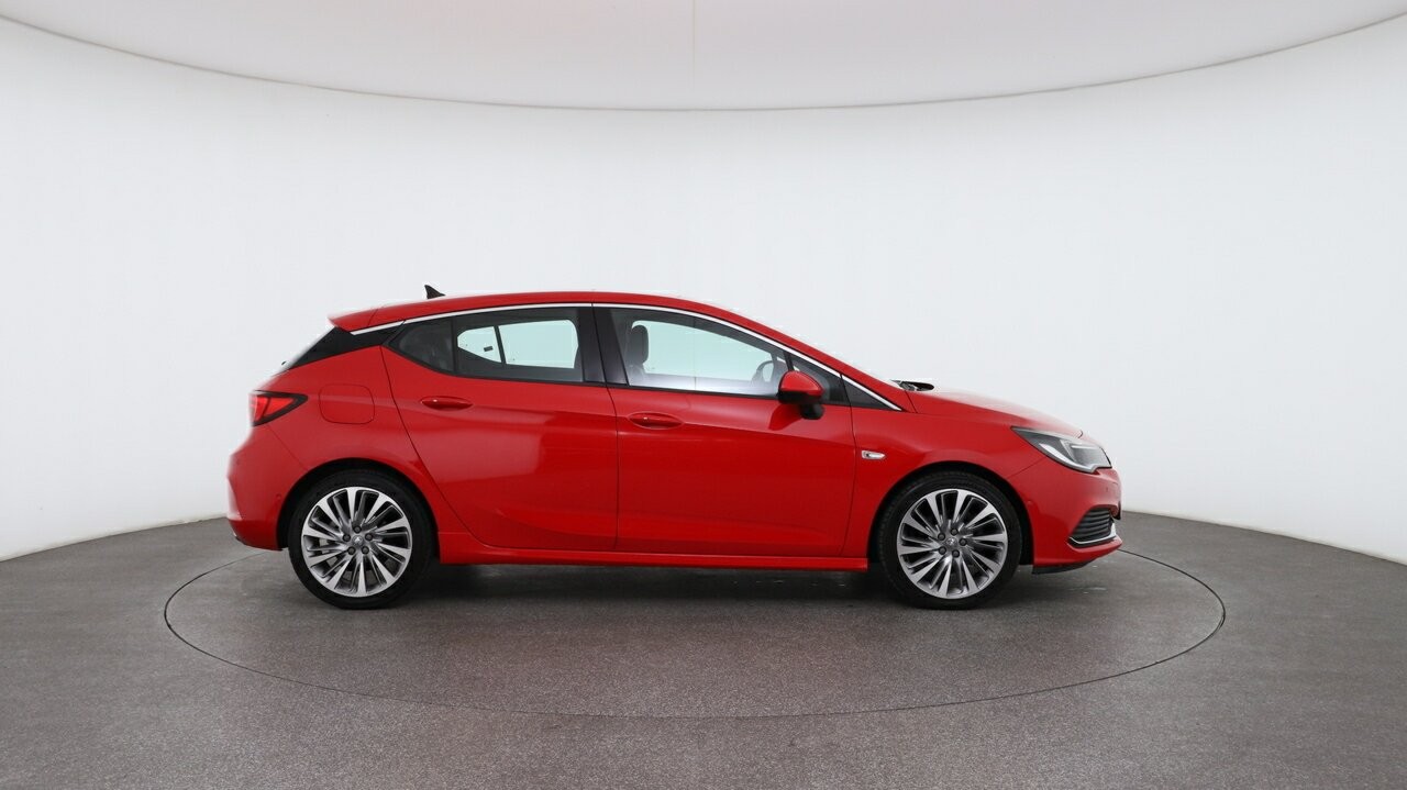 Holden Astra image 3