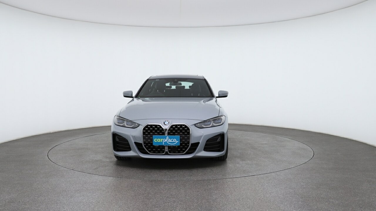 BMW 4 Series image 2