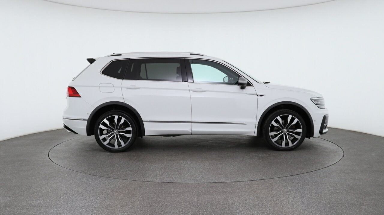 Volkswagen Tiguan image 3