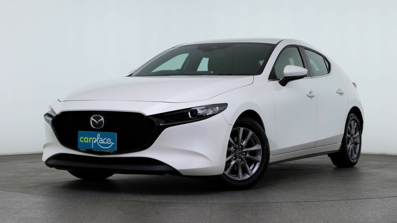 Mazda 3 image 1