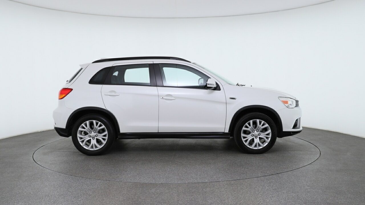 Mitsubishi Asx image 3