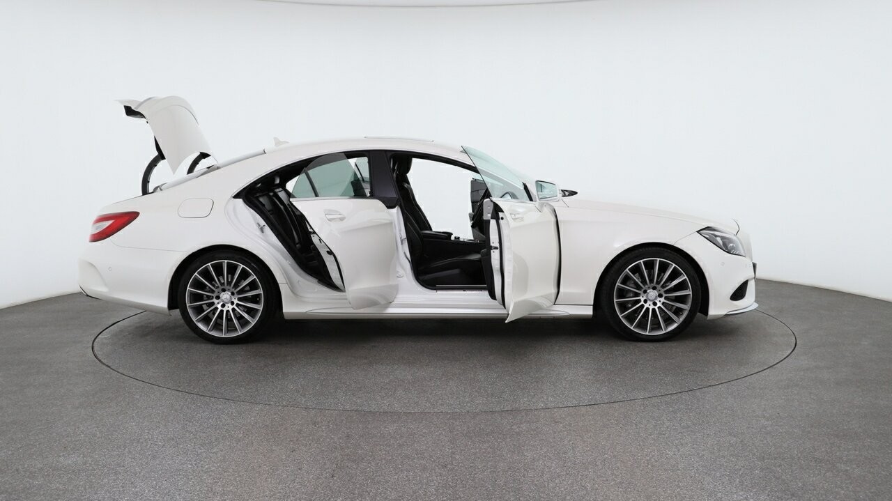 Mercedes Benz Cls-class image 4