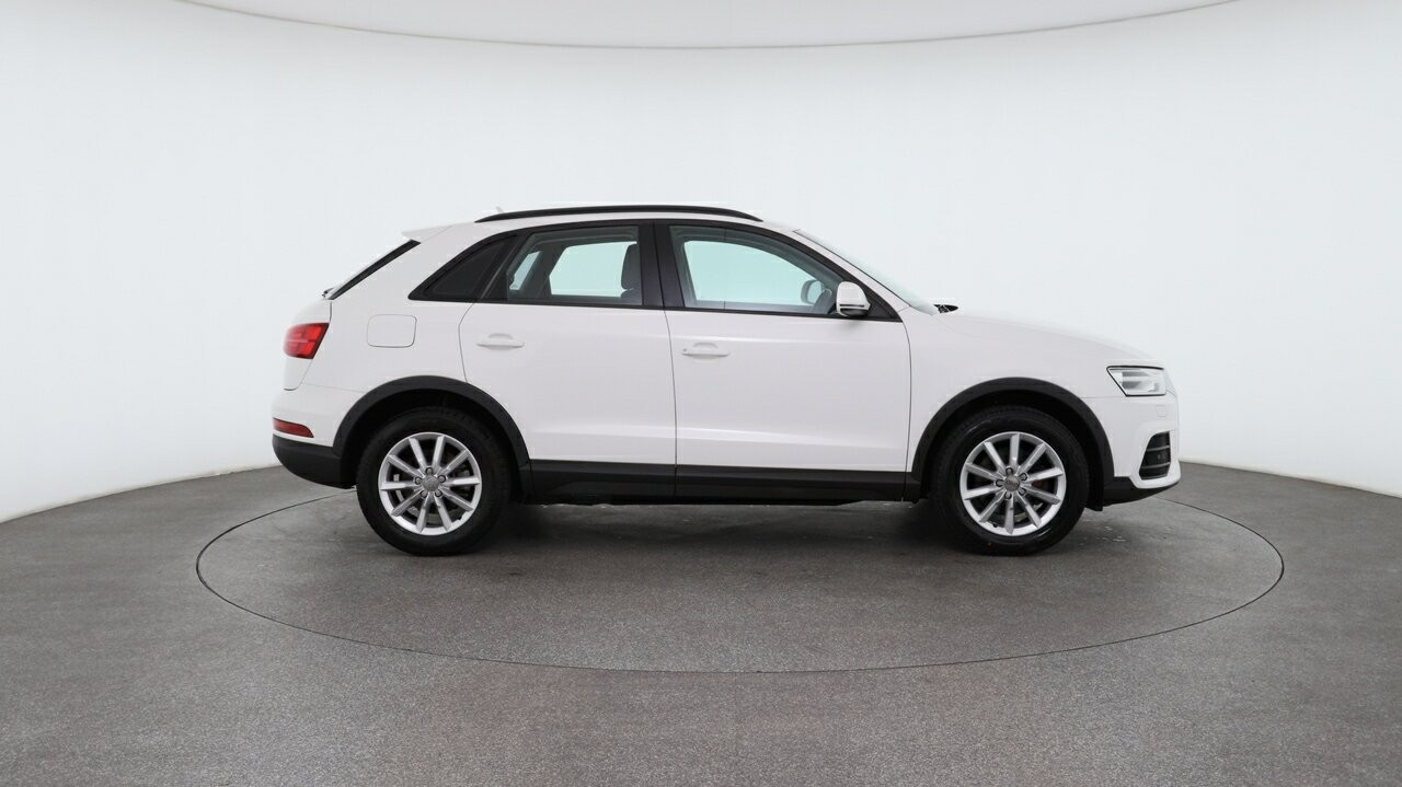 Audi Q3 image 3