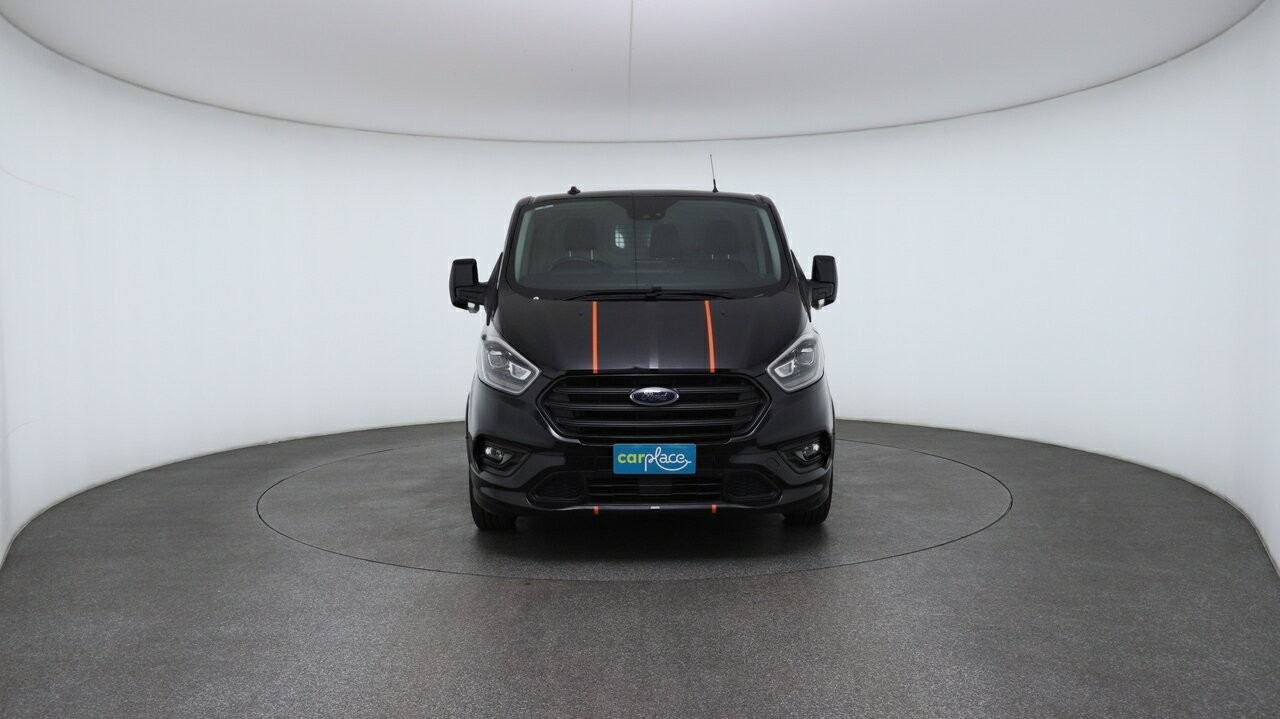 Ford Transit Custom image 2