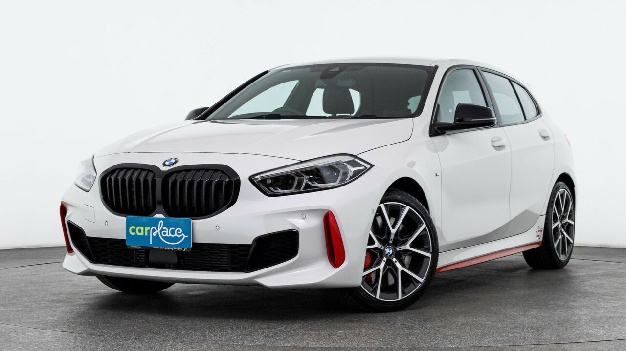 BMW 1 Series image 1