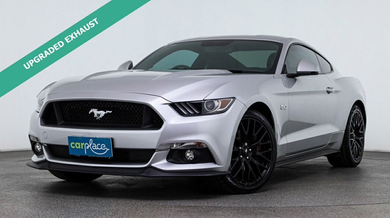Ford Mustang image 1