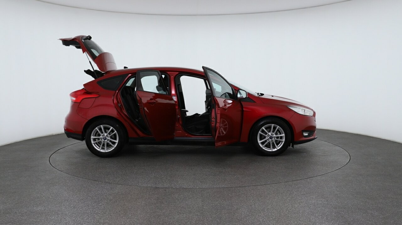 Ford Focus image 4