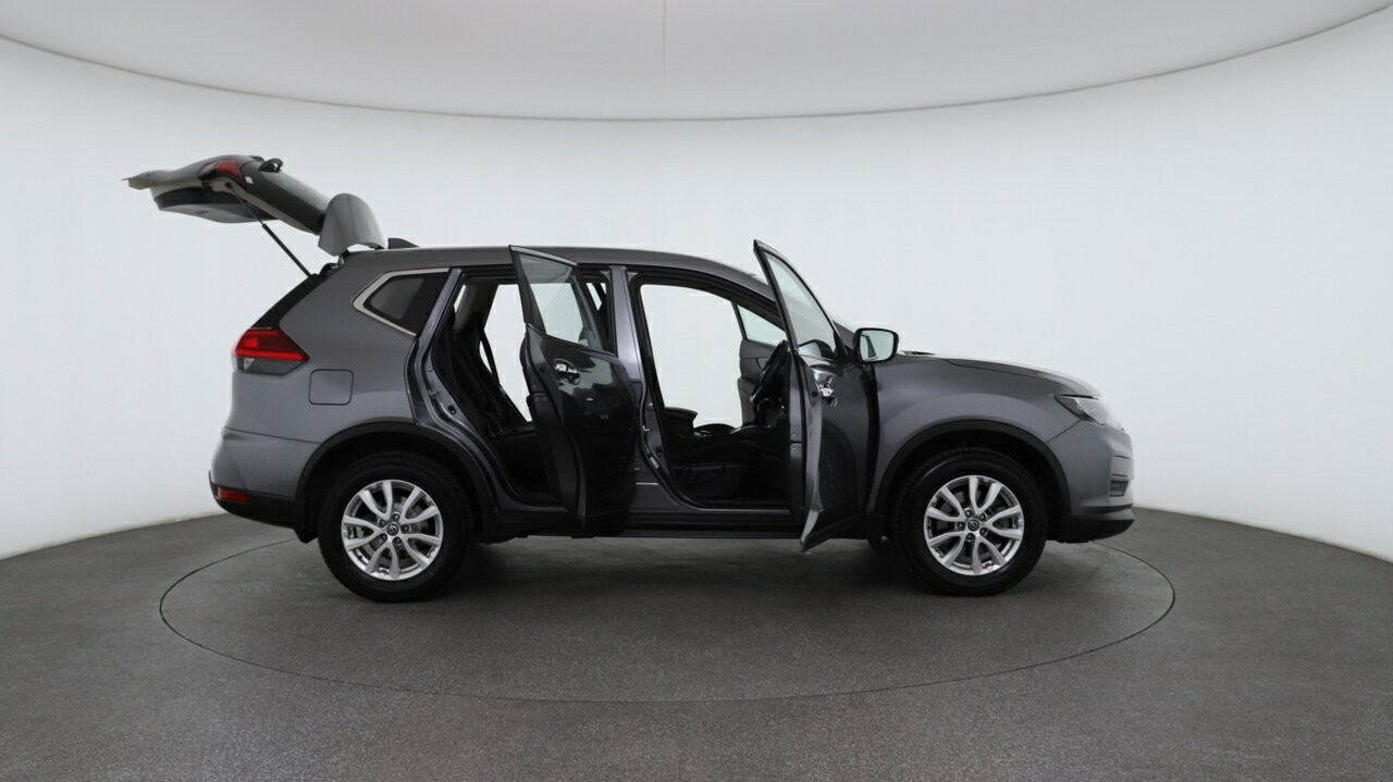 Nissan X-trail image 4