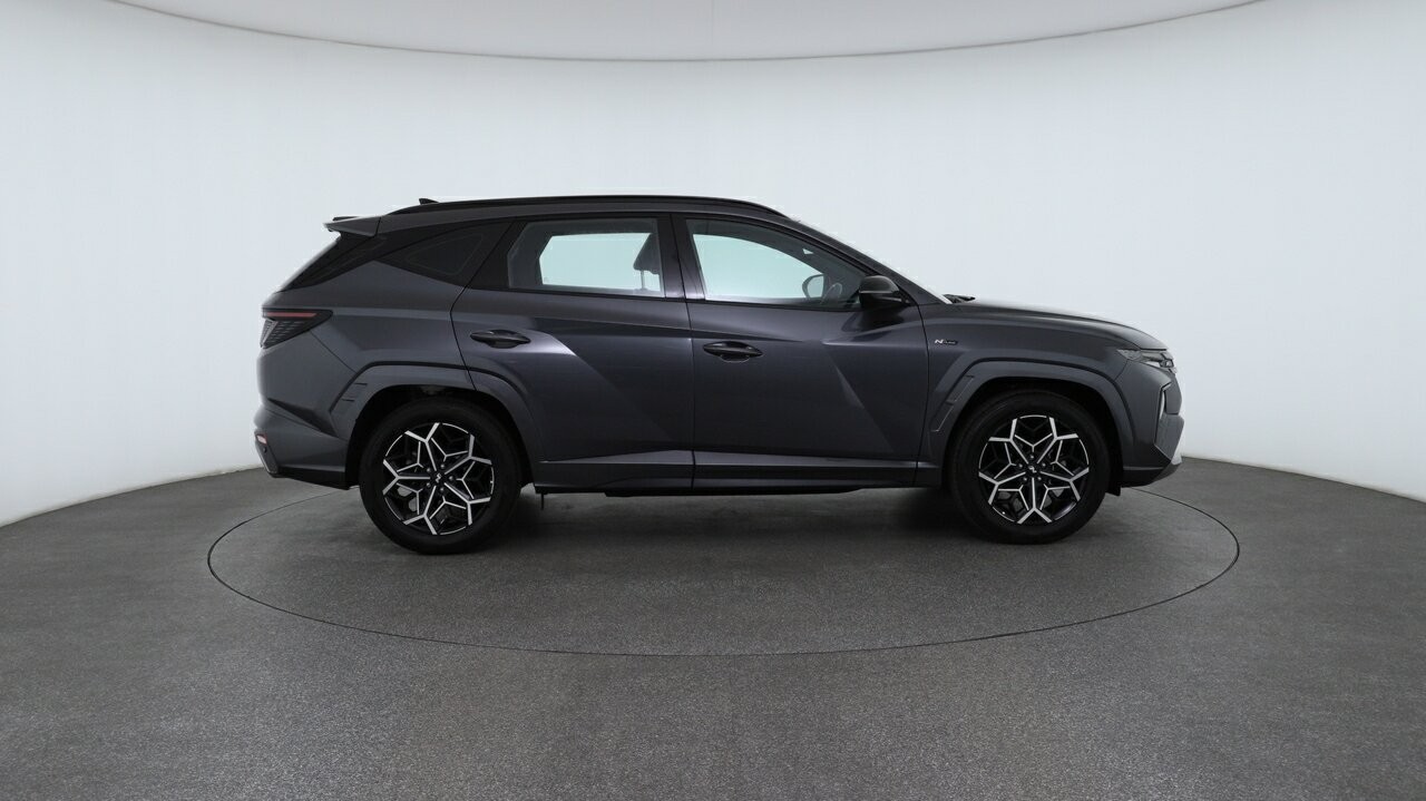 Hyundai Tucson image 3
