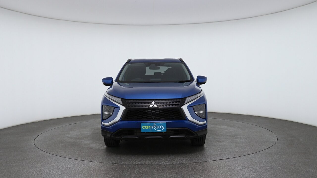 Mitsubishi Eclipse Cross image 2