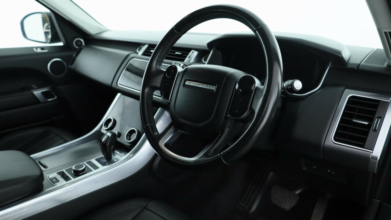 Land Rover Range Rover Sport image 4