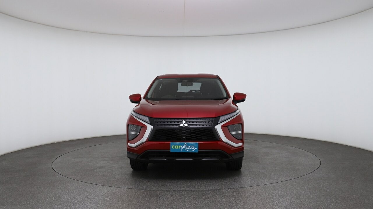 Mitsubishi Eclipse Cross image 2
