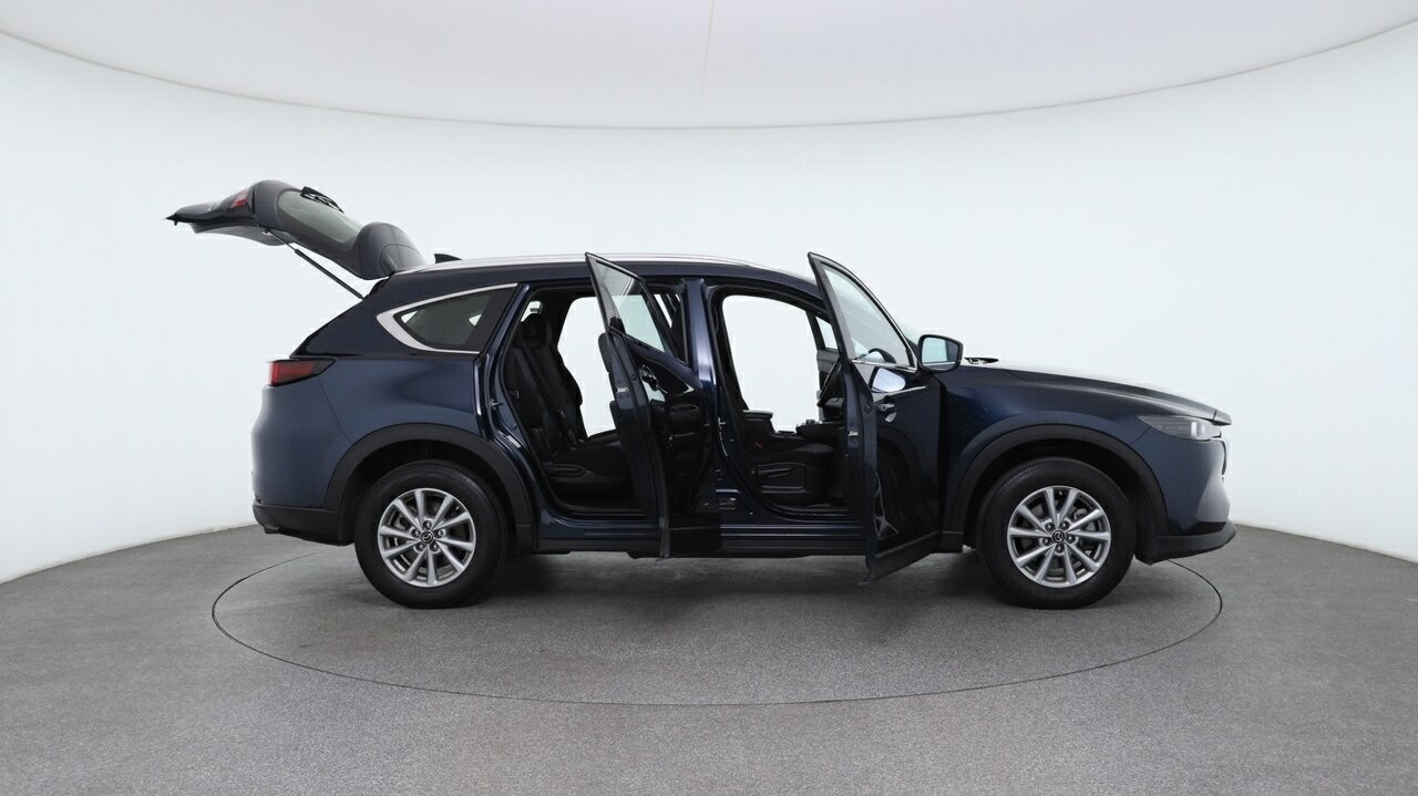 Mazda Cx-8 image 4